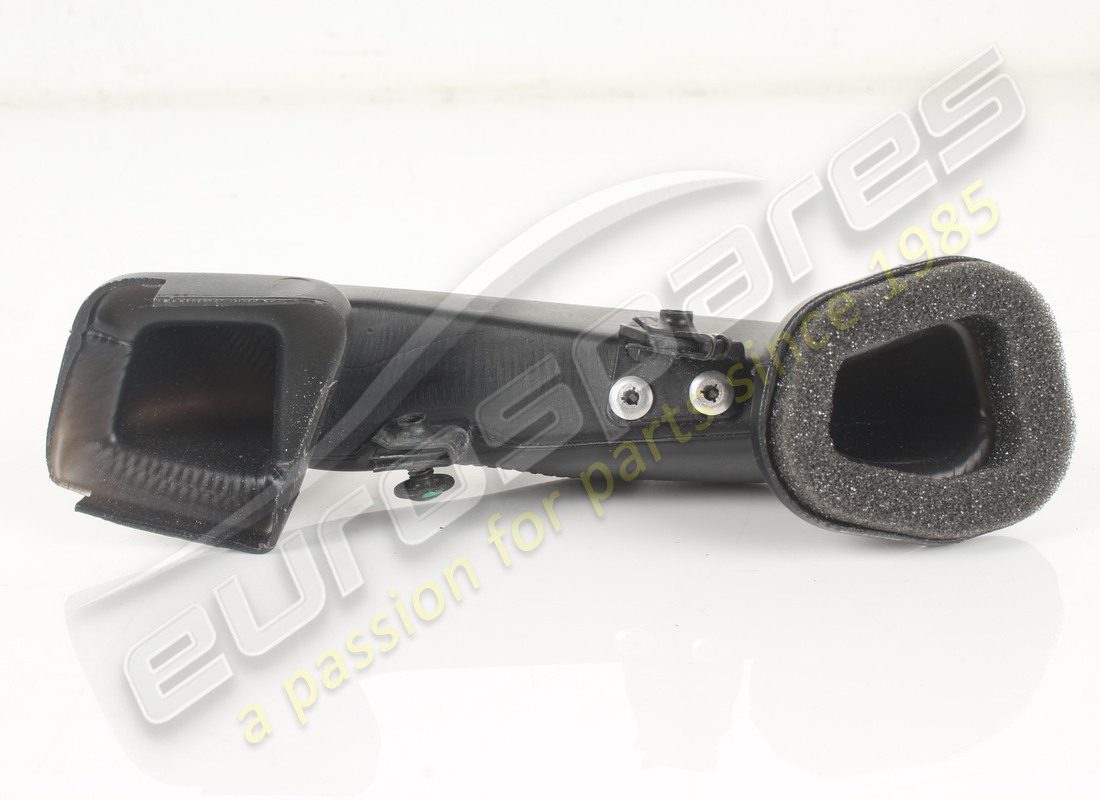 USED FERRARI RH LATERAL AIR DUCT. PART NUMBER 82809300 (1) used ferrari rh lateral air duct. part number 82809300 (1)