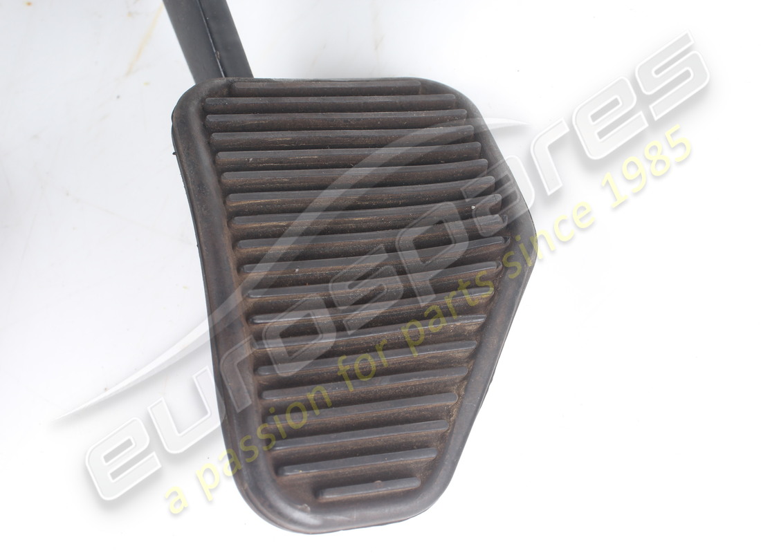 USED FERRARI PEDAL SUPPORT LHD PART NUMBER 144761 (6) used ferrari pedal support lhd part number 144761 (6)
