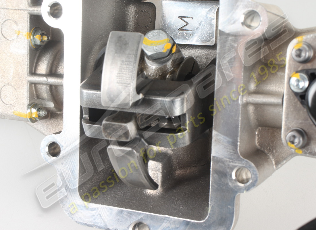 NEW MASERATI ACTUATOR WITH COVER. PART NUMBER 183064 (3) new maserati actuator with cover. part number 183064 (3)