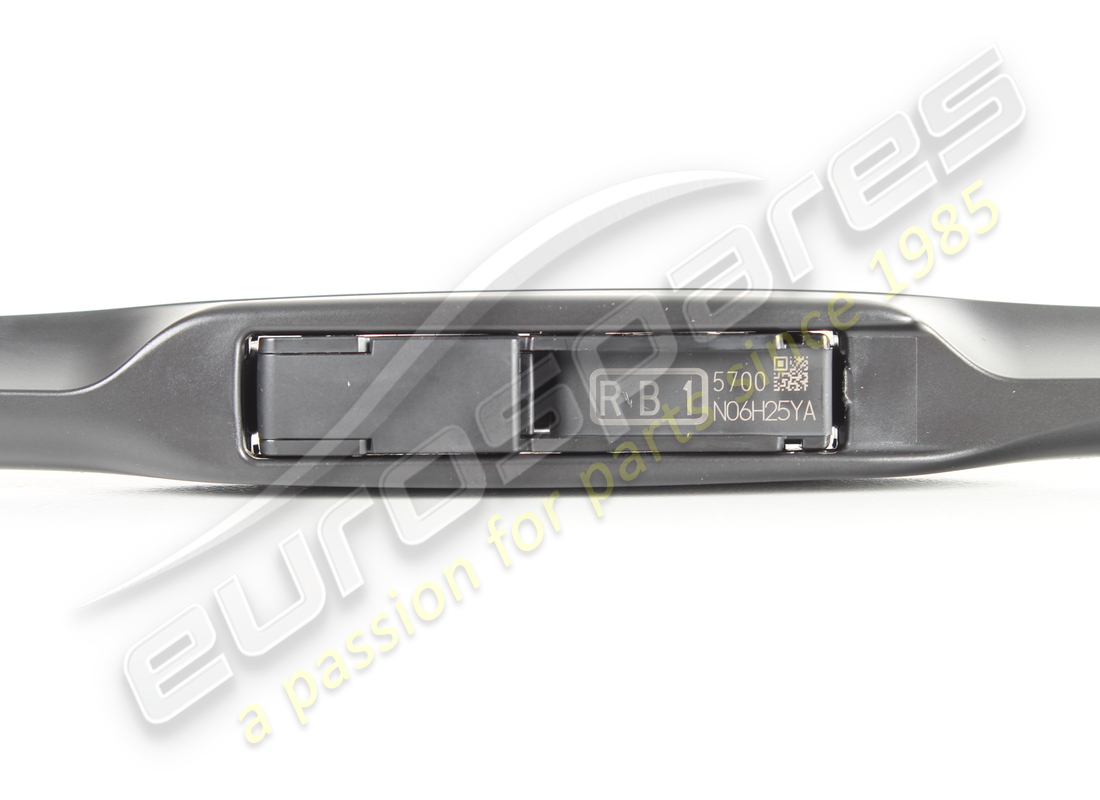 new ferrari driver side wiper brush. part number 80539000 (5)