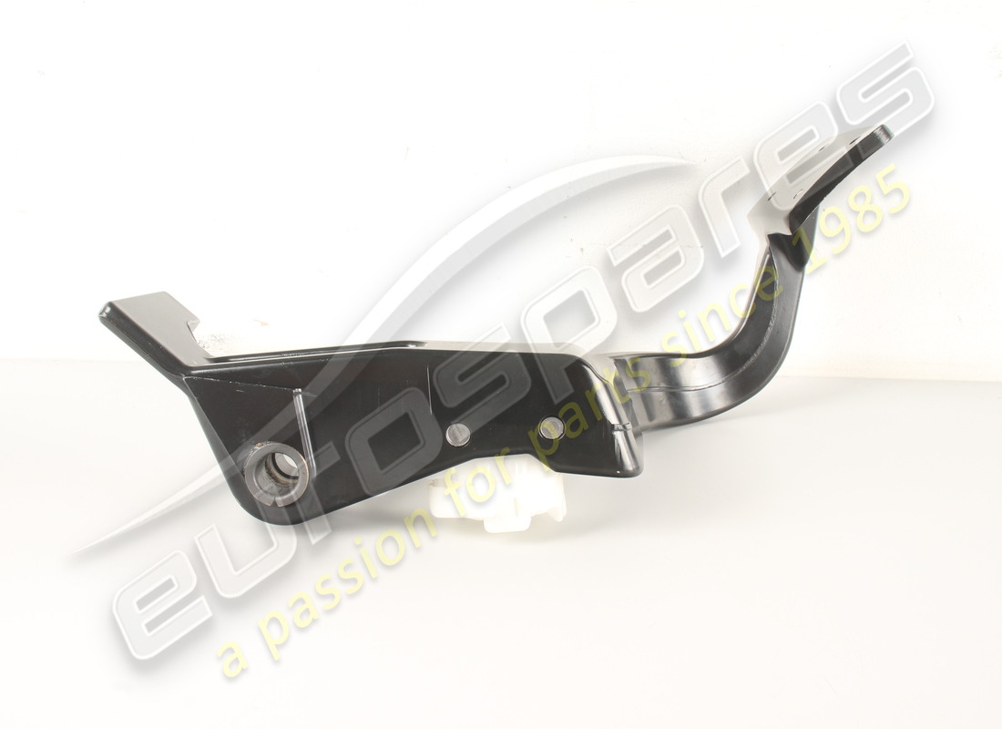 NEW MASERATI COMPLETE BRAKE PEDAL. PART NUMBER 980139061 (3) new maserati complete brake pedal. part number 980139061 (3)