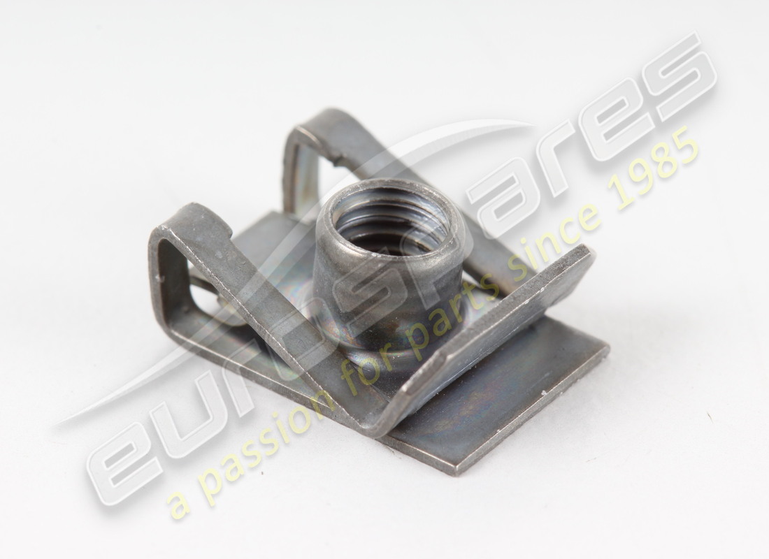 NEW MASERATI BRACKET. PART NUMBER 67278400 (1) new maserati bracket. part number 67278400 (1)