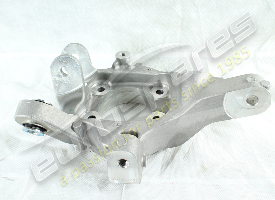 new maserati complete lh rear hub carrier. part number 670037239 (2)