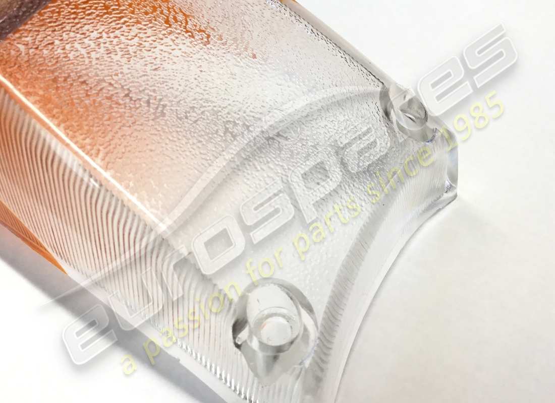 new (other) maserati fog lamp glass. part number 107bl58650 (2)