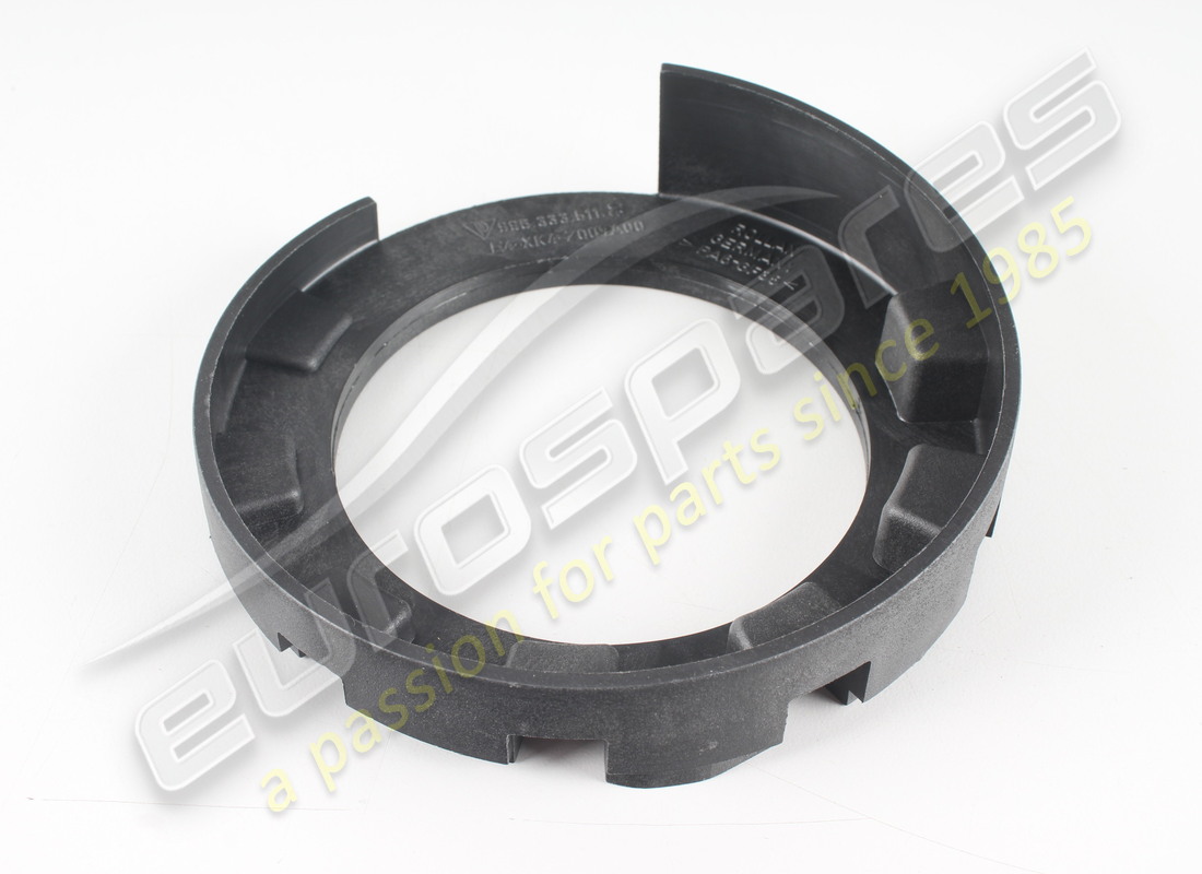 NEW PORSCHE SPACER PLATE - 4,0 MM. PART NUMBER 99633351103 (1) new porsche spacer plate - 4,0 mm. part number 99633351103 (1)