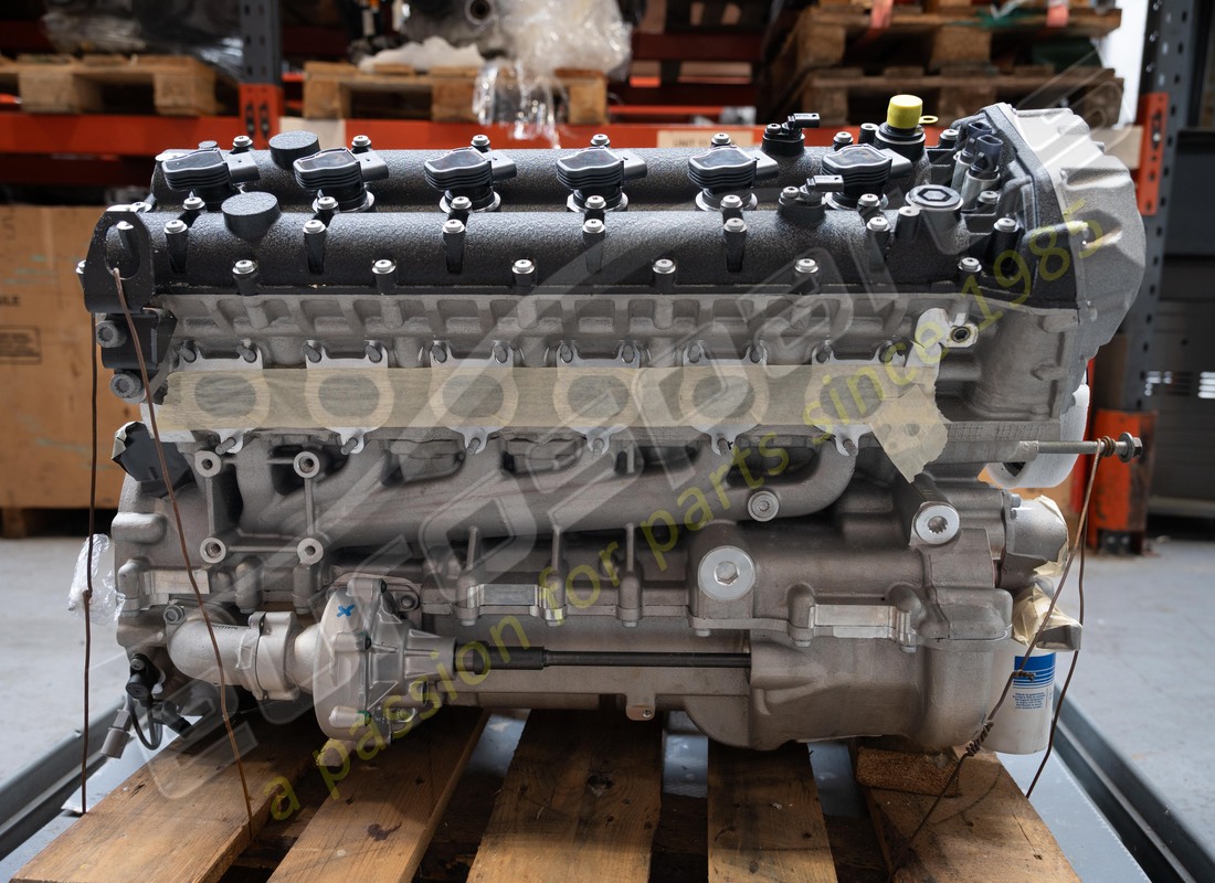 new lamborghini lp700 engine. part number 399900140 (4)