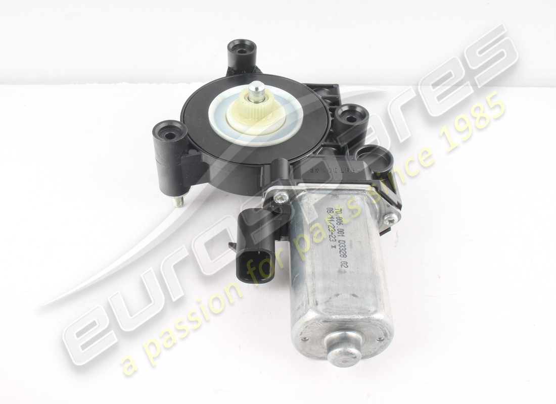 NEW FERRARI RH WINDOW LIFT ENGINE. PART NUMBER 86775600 (2) new ferrari rh window lift engine. part number 86775600 (2)