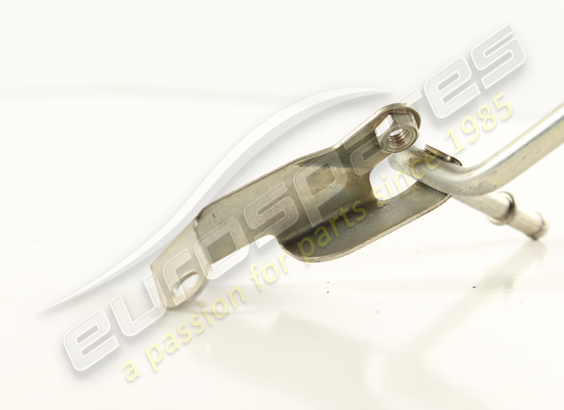 USED FERRARI WATER RETURN PIPE FROM LH TU. PART NUMBER 317598 (3) used ferrari water return pipe from lh tu. part number 317598 (3)