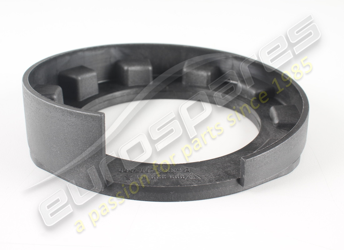 NEW PORSCHE SPACER PLATE - 4,0 MM. PART NUMBER 99633351103 (2) new porsche spacer plate - 4,0 mm. part number 99633351103 (2)