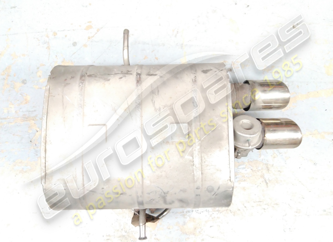USED FERRARI RH REAR SILENCER. PART NUMBER 181797 (2) used ferrari rh rear silencer. part number 181797 (2)