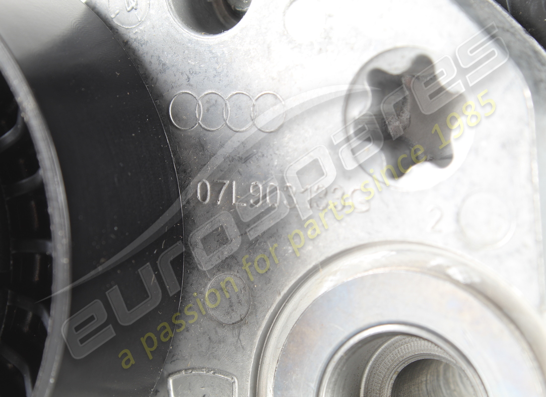 NEW LAMBORGHINI TENSIONING ROLLER. PART NUMBER 07L903133G (2) new lamborghini tensioning roller. part number 07l903133g (2)