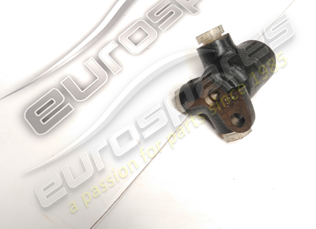 NEW LAMBORGHINI PRESSURE REGULATOR. PART NUMBER 003213911 (3) new lamborghini pressure regulator. part number 003213911 (3)
