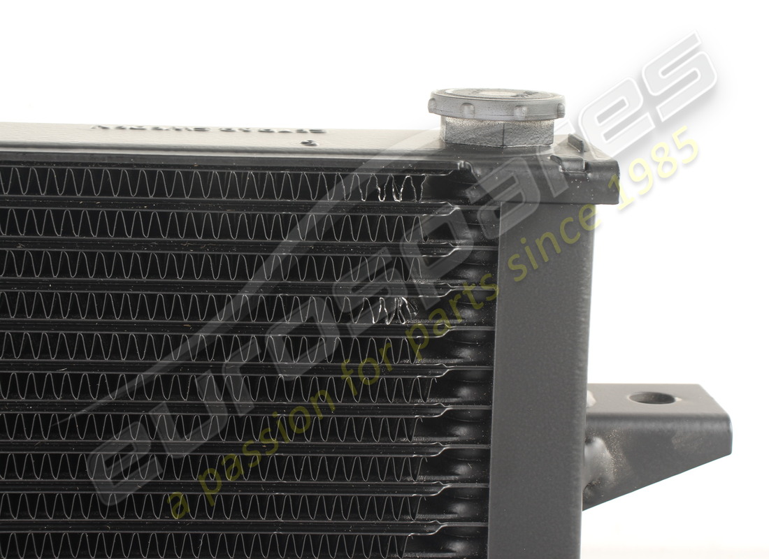 new maserati oil radiator. part number 200188 (2)