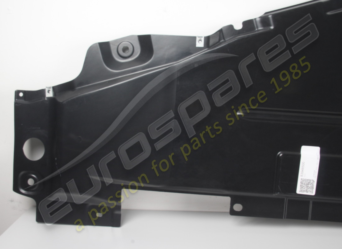 new ferrari front aerodynamic bottom rh part number 83948500 (2)