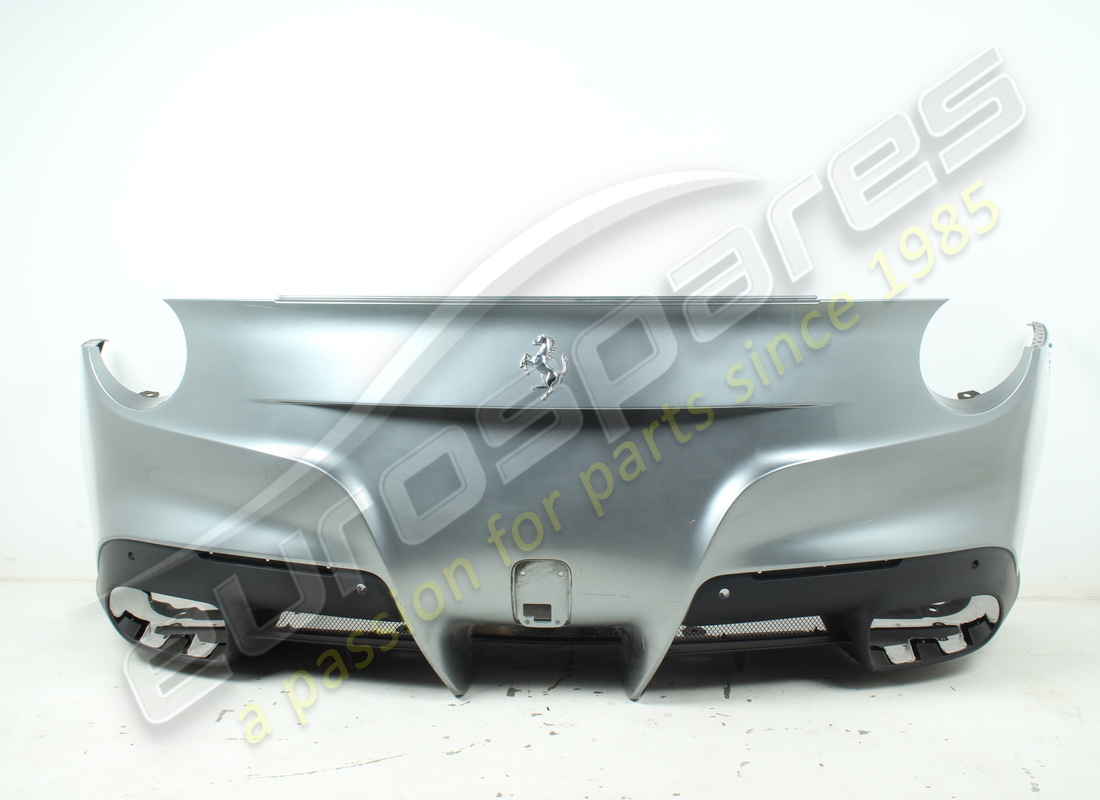 used ferrari rear bumper. part number 85133210 (2)