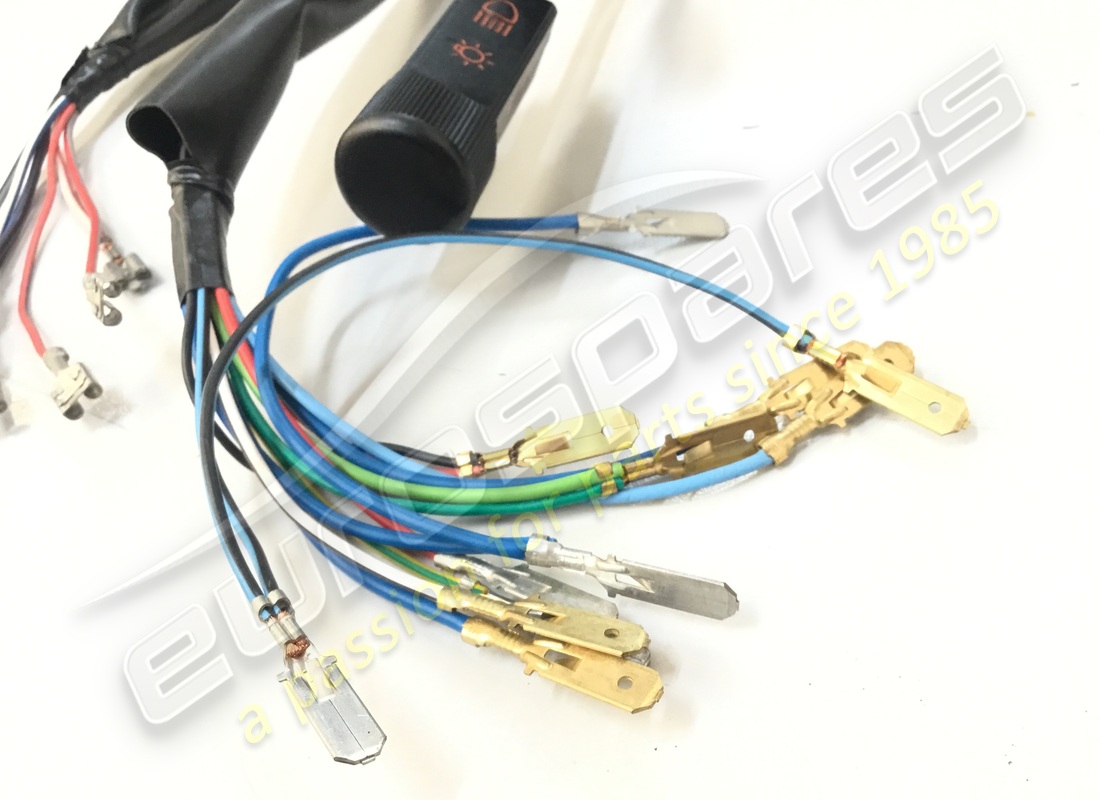 NEW FERRARI COLUMN SWITCH. PART NUMBER 61838400 (7) new ferrari column switch. part number 61838400 (7)