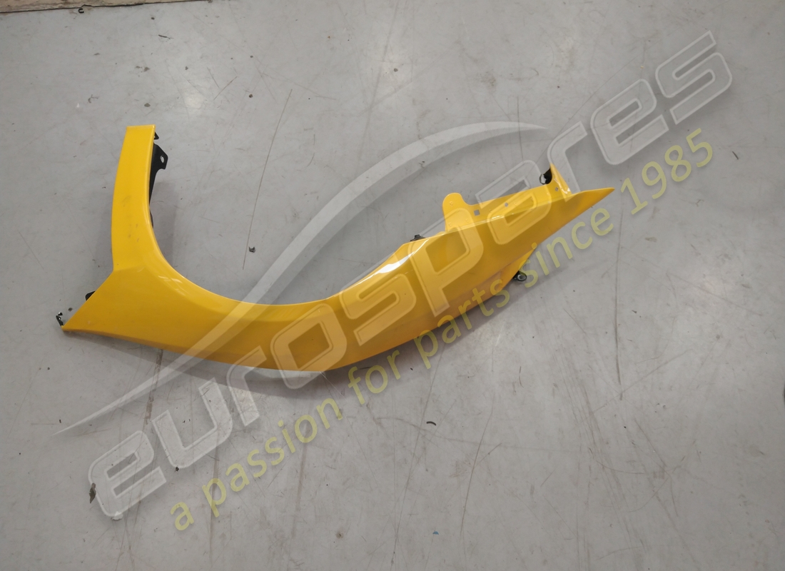 DAMAGED Lamborghini FENDER . PART NUMBER 470821021B (1)