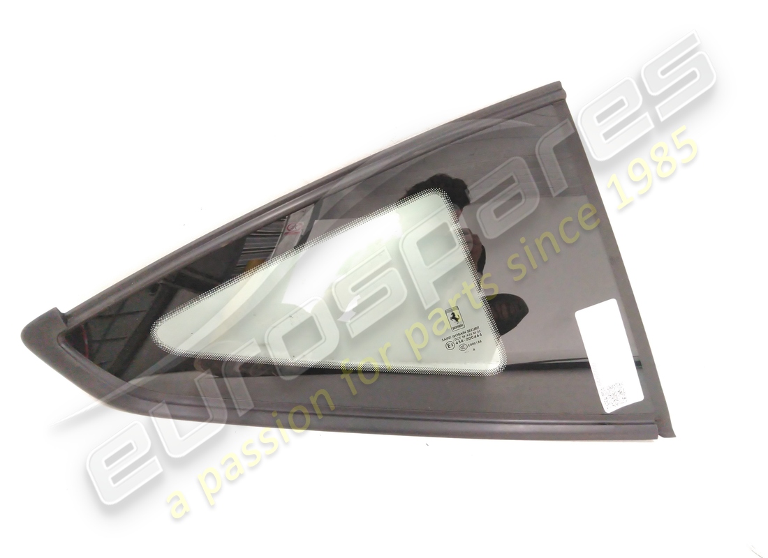 USED FERRARI RH REAR WINDOW. PART NUMBER 84265000 (1) used ferrari rh rear window. part number 84265000 (1)
