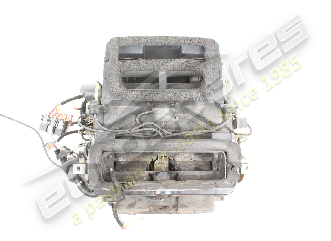 USED MASERATI COMPLETE AIR CONDITIONING UNIT. PART NUMBER 375580005 (3) used maserati complete air conditioning unit. part number 375580005 (3)