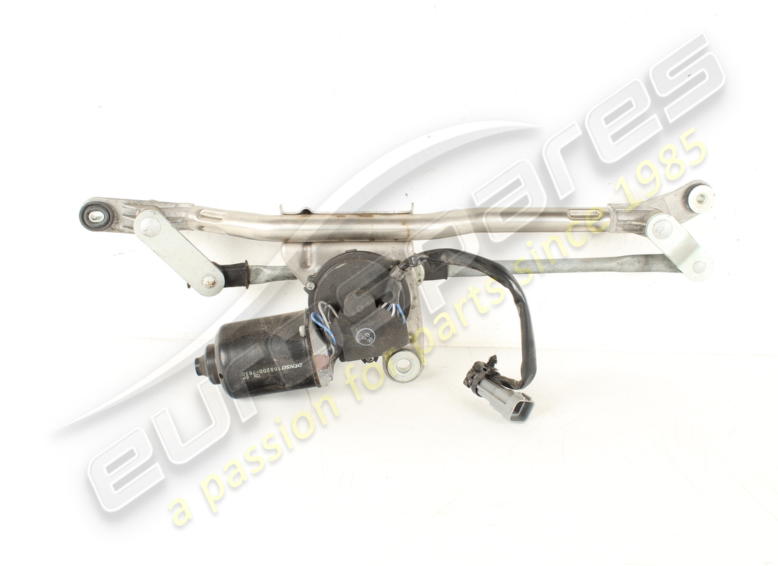 USED Ferrari COMPLETE WINDSCREEN WIPER ASSE . PART NUMBER 82963900 (1)