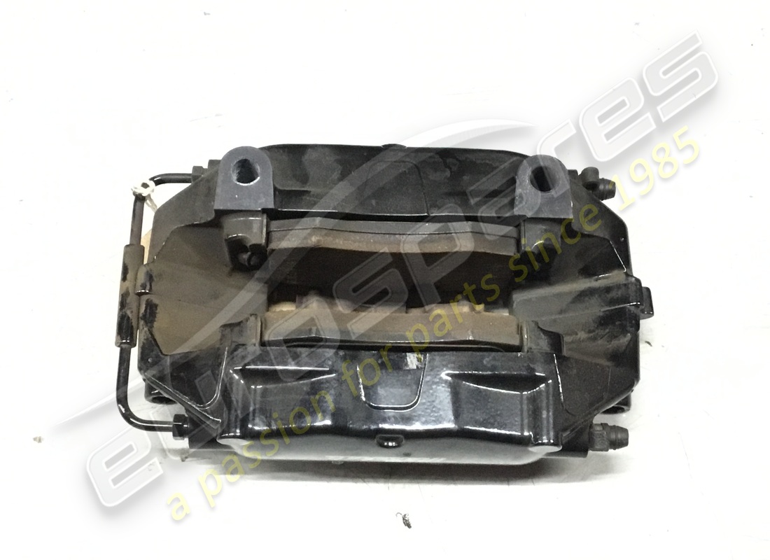 used maserati rear rh brake calipers p4 32. part number 82102700 (3)