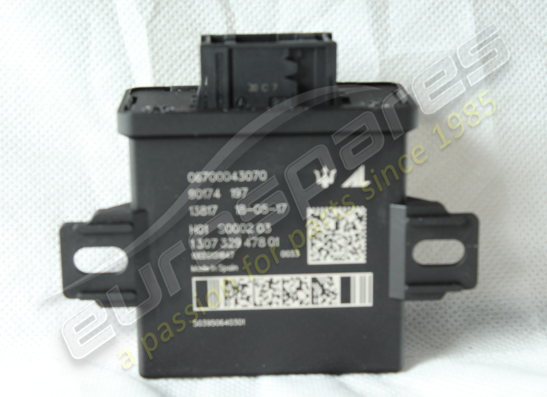 NEW MASERATI LIGHT CONTROL UNIT. PART NUMBER 670004307 (3) new maserati light control unit. part number 670004307 (3)