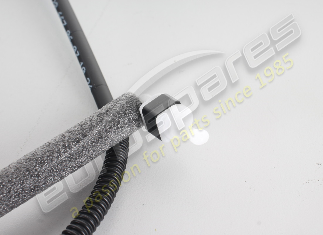 NEW PORSCHE HOSE LINE FOR WASHER WATER / WINDSCREEN FLUID LINE. PART NUMBER 99162866706 (3) new porsche hose line for washer water / windscreen fluid line. part number 99162866706 (3)