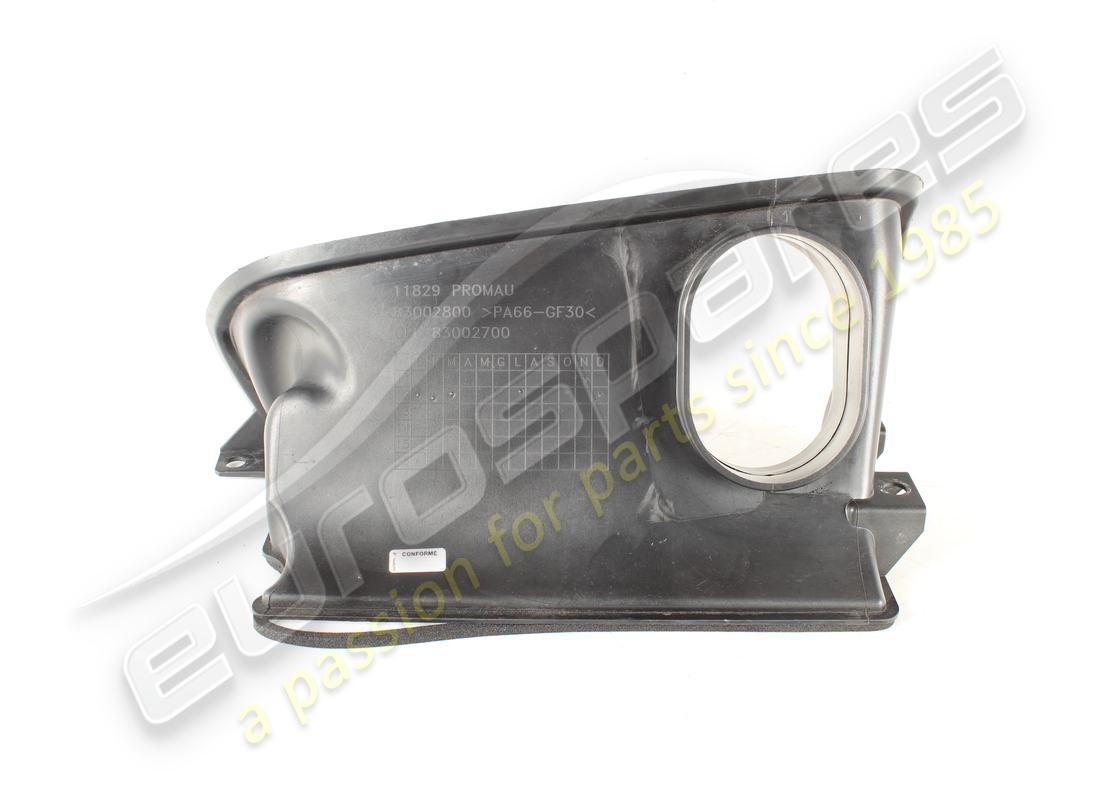 used ferrari rh air duct on oil radiator. part number 83002700 (5)