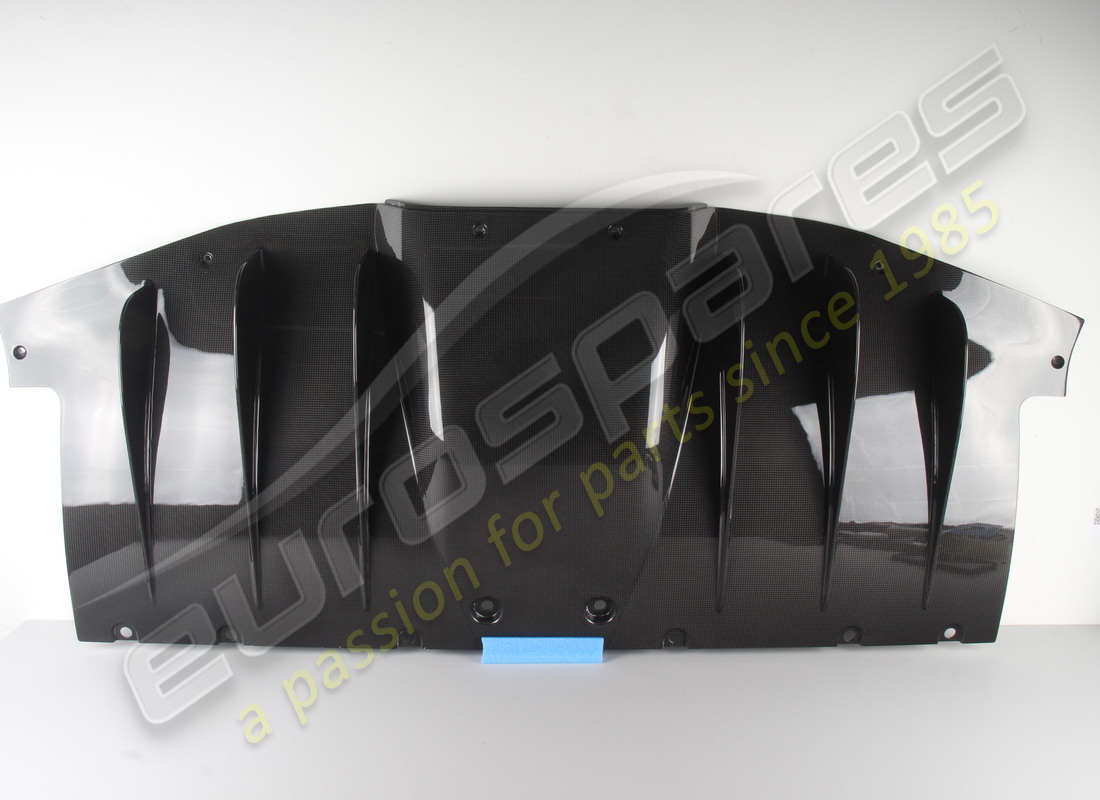 NEW FERRARI COMPLETE REAR DIFFUSER. PART NUMBER 83916800 (1) new ferrari complete rear diffuser. part number 83916800 (1)