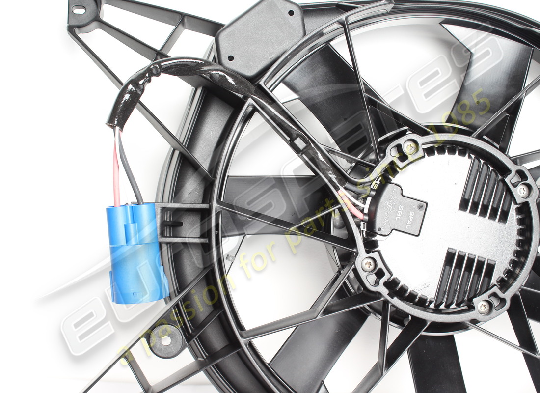 NEW FERRARI COMPLETE ELECTRIC FAN. PART NUMBER 270923 (3) new ferrari complete electric fan. part number 270923 (3)