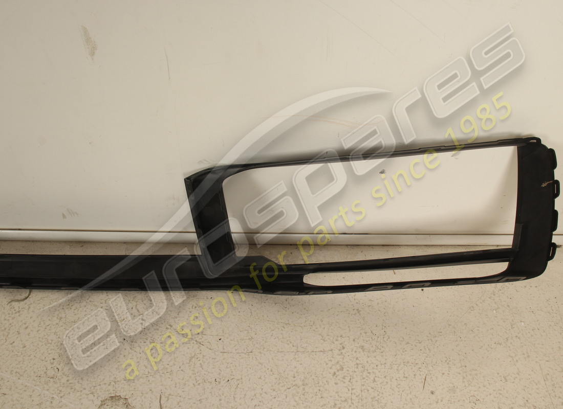 new porsche trim for air inlet front matt black. part number 992807579ok1 (4)