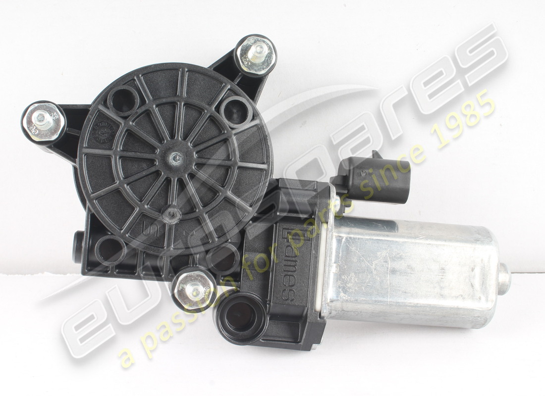 NEW FERRARI RH WINDOW LIFT ENGINE. PART NUMBER 86775600 (4) new ferrari rh window lift engine. part number 86775600 (4)