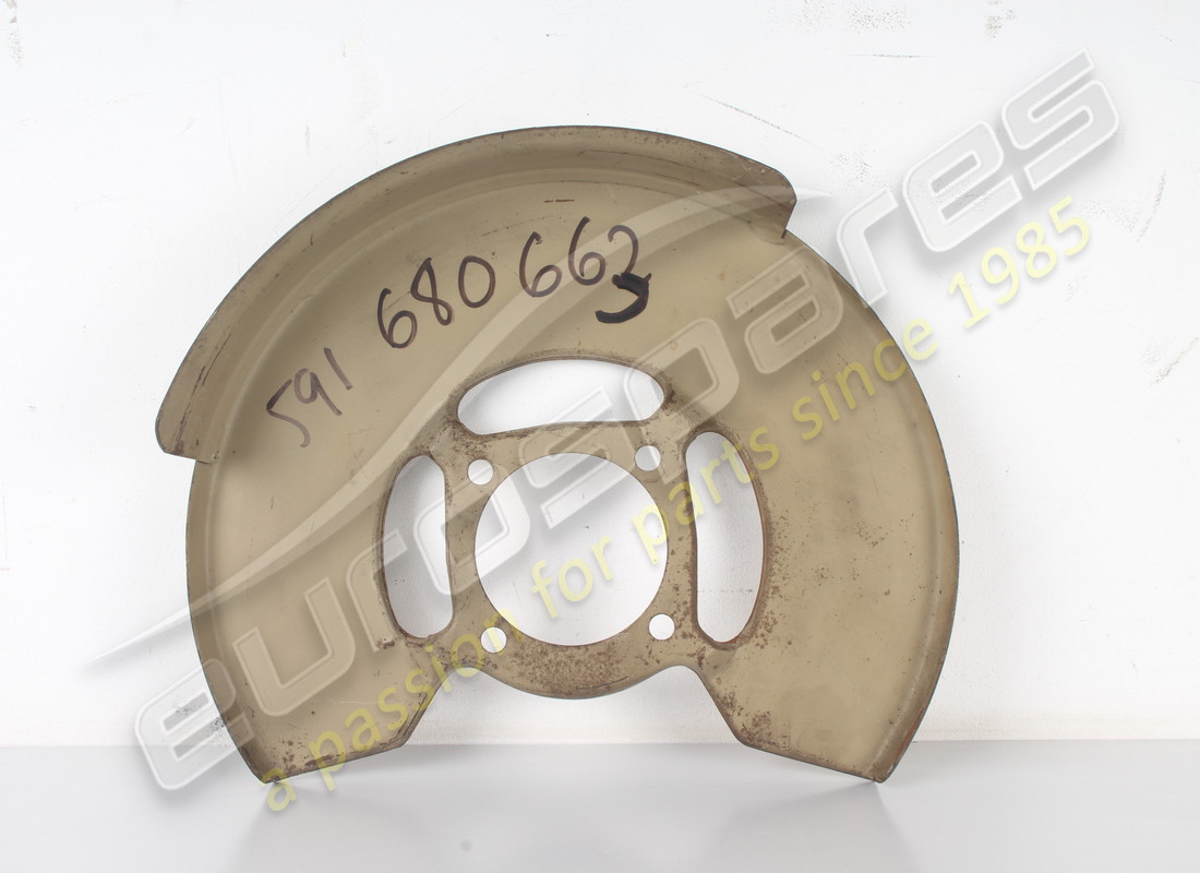 new ferrari lh disc cover. part number 680663 (1)