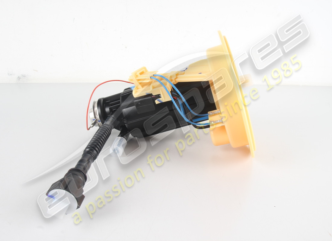 NEW FERRARI LH FUEL PUMP FILTER. PART NUMBER 282785 (2) new ferrari lh fuel pump filter. part number 282785 (2)