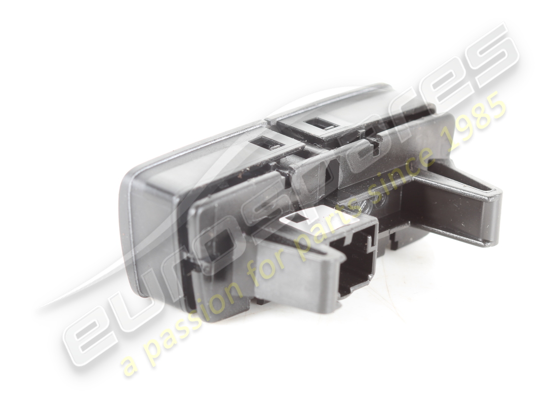 used maserati rear e. liftgate comand. part number 670060550 (3)