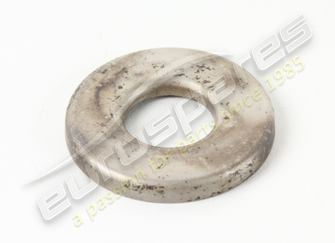 NEW MASERATI VALVE SPRING LOWER DISC PLAT. PART NUMBER 600032200 (1) new maserati valve spring lower disc plat. part number 600032200 (1)