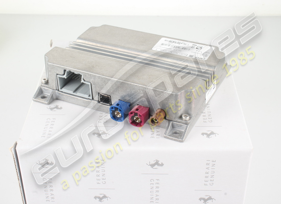 NEW FERRARI PARKING CAMERA ECU. PART NUMBER 303628 (1) new ferrari parking camera ecu. part number 303628 (1)