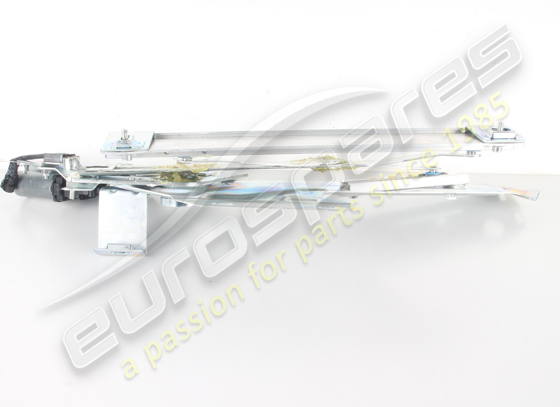 NEW FERRARI COMPLETE RH DEVICE FOR GLASS LIFT. PART NUMBER 69920000 (4) new ferrari complete rh device for glass lift. part number 69920000 (4)