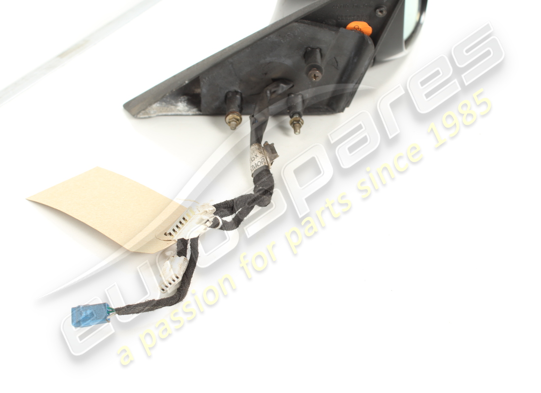 used ferrari rh external rear mirror. part number 67848810 (3)