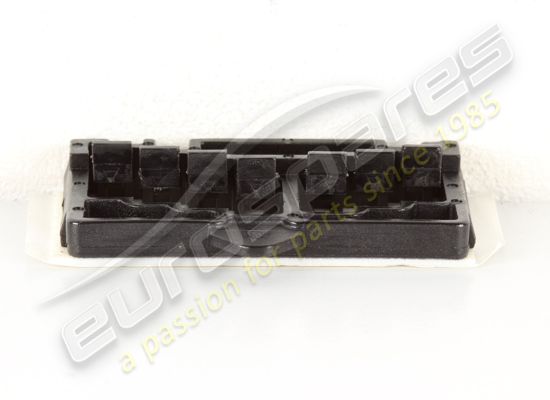 new ferrari spacer block. part number 82234900 (2)