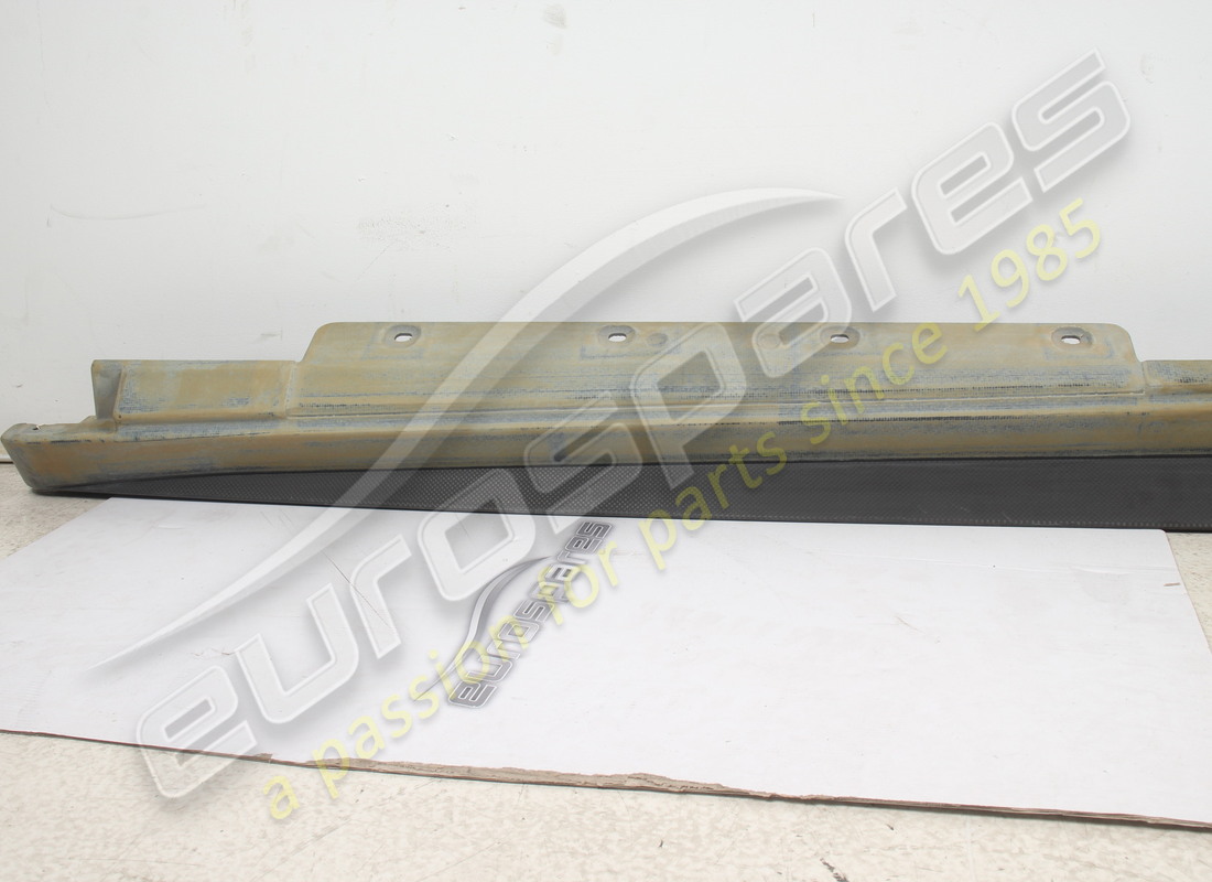 NEW (OTHER) FERRARI LH UNDERDOOR TRIM. PART NUMBER 83261500 (2) new (other) ferrari lh underdoor trim. part number 83261500 (2)