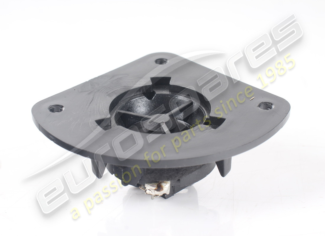 used ferrari adaptor for tweeter. part number 82539000 (1)