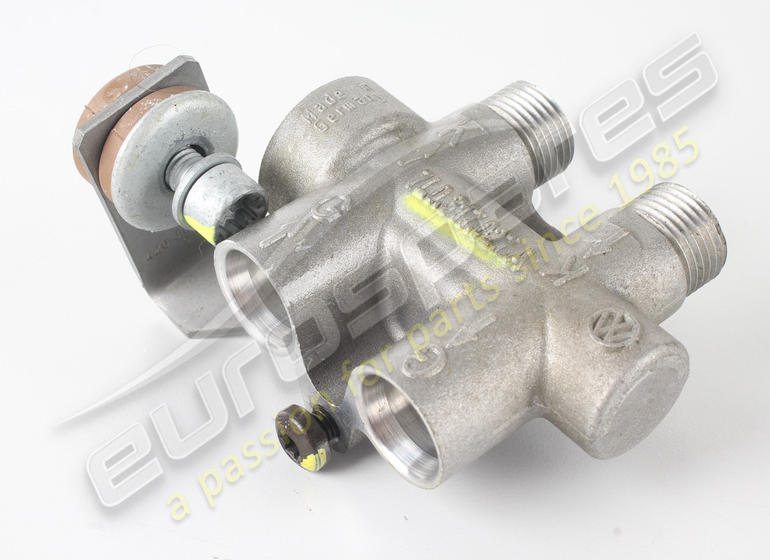 NEW Lamborghini OIL TEMPERATUR . PART NUMBER 7L0317027A (1)