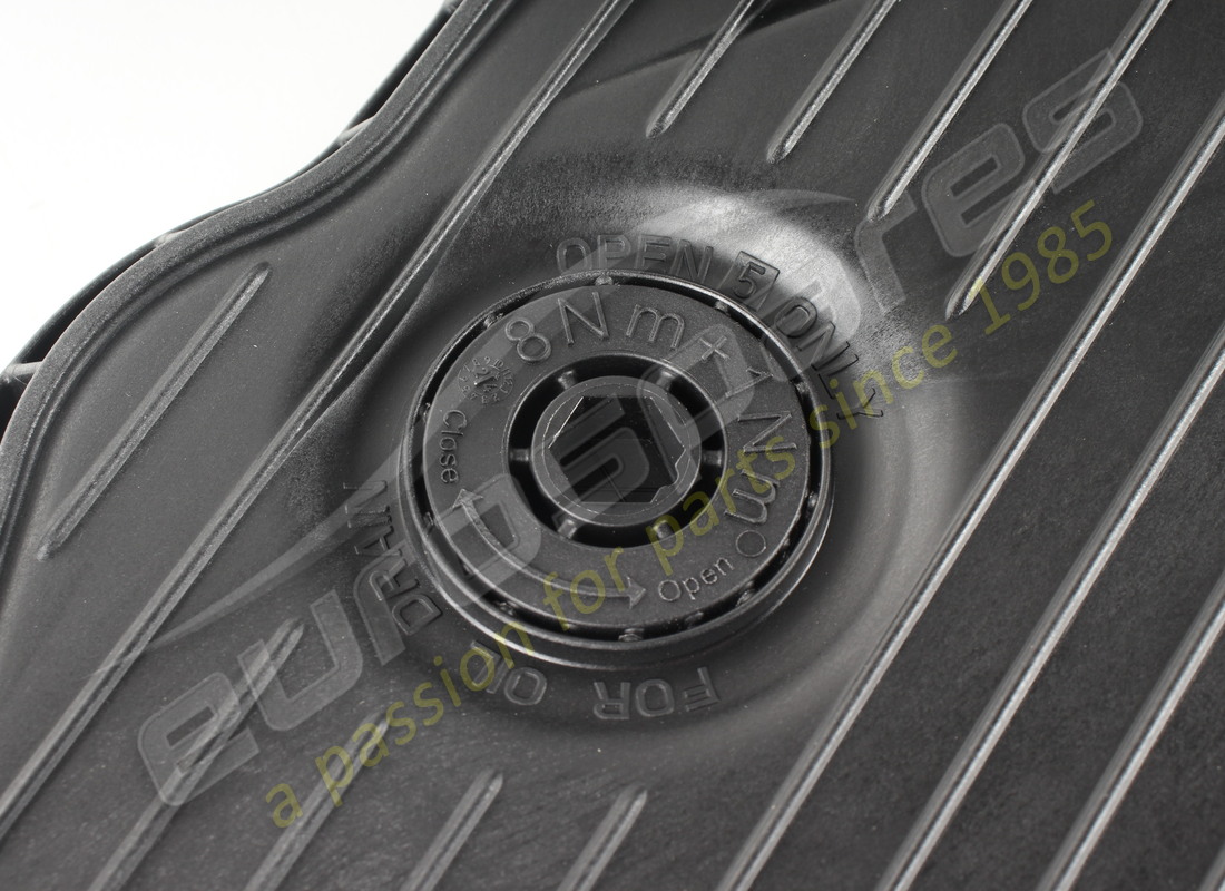 new maserati kit sump + g/box filter. part number 673003178 (2)