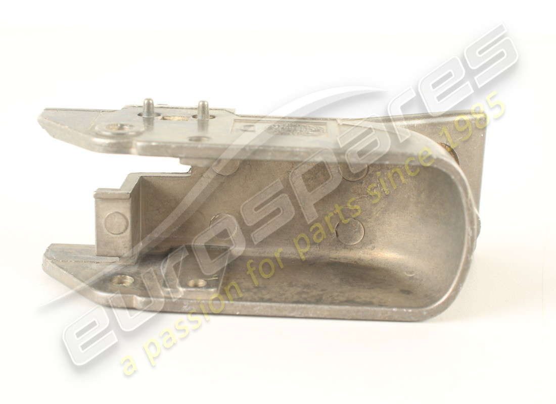 NEW FERRARI RH INT DOOR HANDLE. PART NUMBER 63757200 (4) new ferrari rh int door handle. part number 63757200 (4)