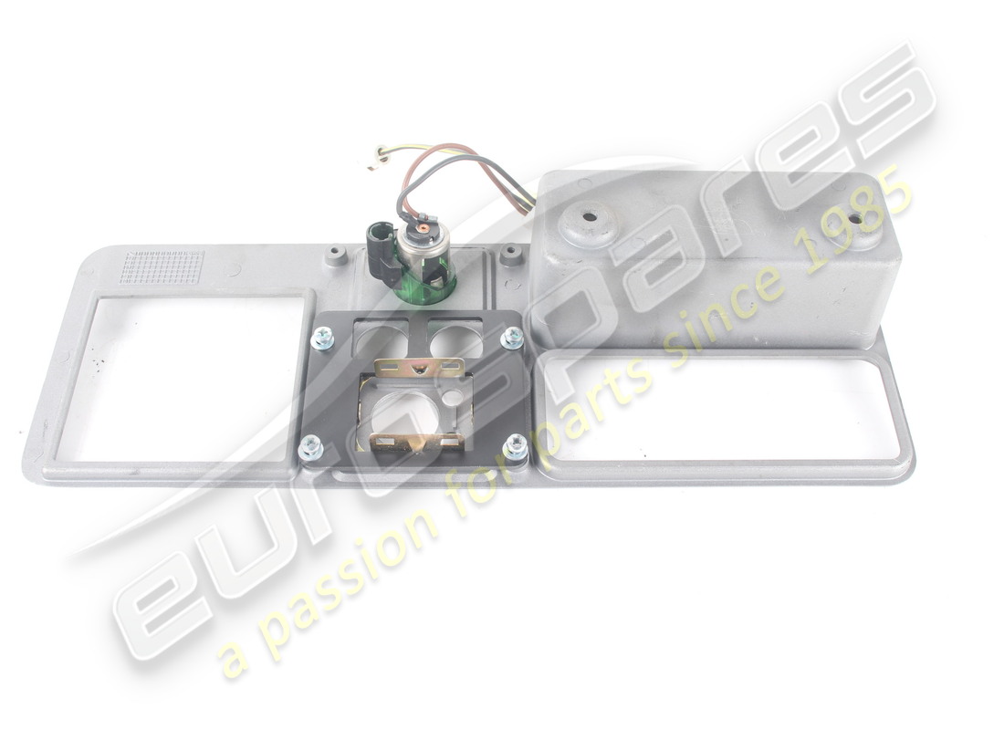 USED FERRARI TUNNEL PLATE -VALID FOR F1-. PART NUMBER 69174100 (8) used ferrari tunnel plate -valid for f1-. part number 69174100 (8)