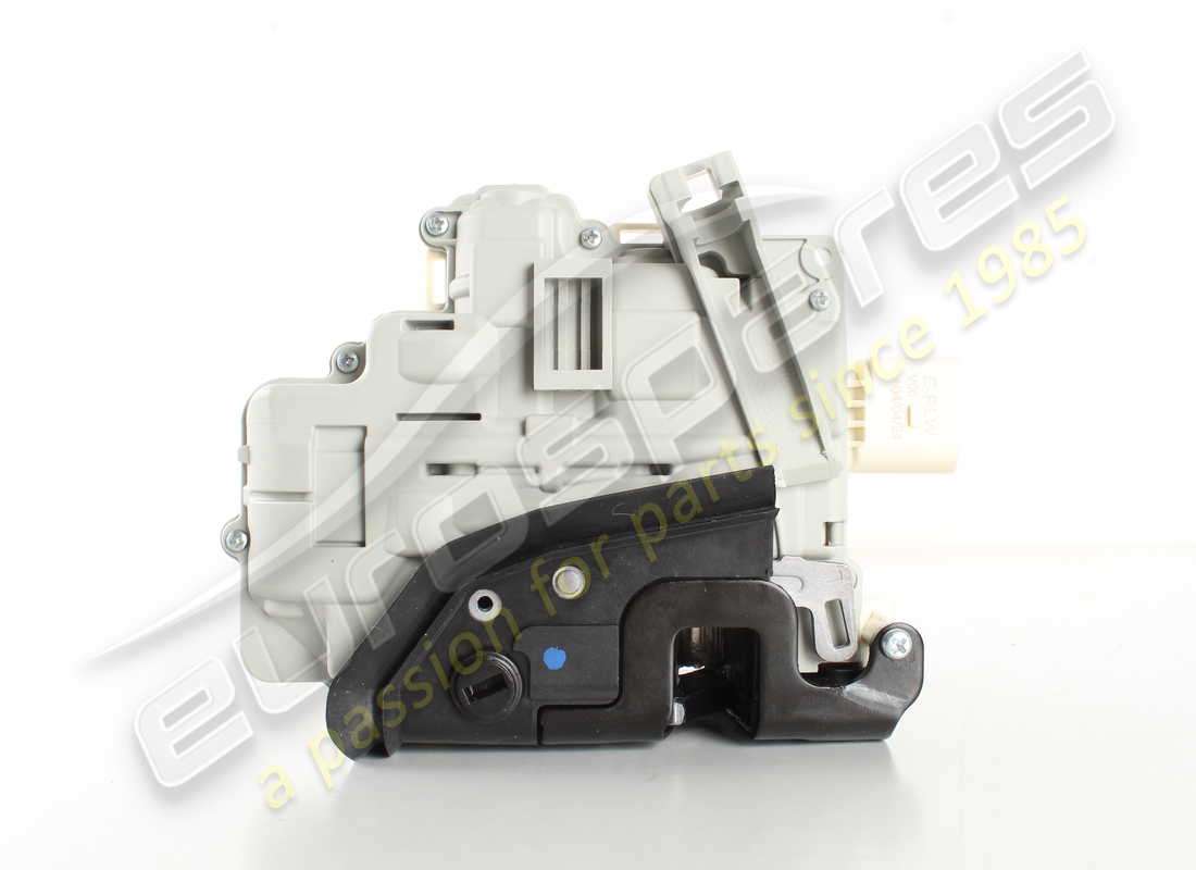 NEW PORSCHE DOOR LOCK. PART NUMBER 9A783911500 (3) new porsche door lock. part number 9a783911500 (3)