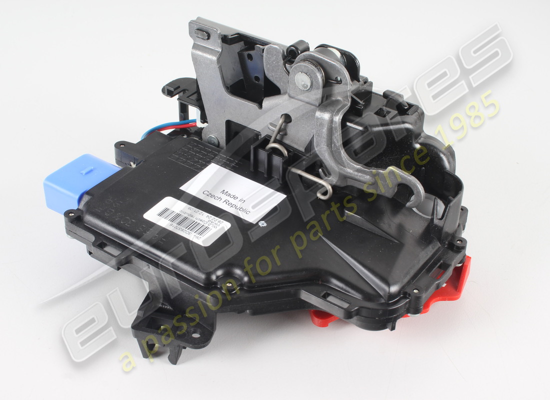 new porsche door latch. part number 3d2837016 (1)
