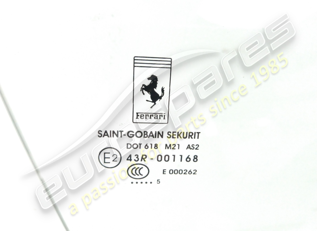 used ferrari rh door glass. part number 69844800 (2)