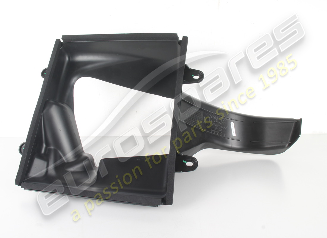 new maserati rh intercooler air duct. part number 670004139 (3)
